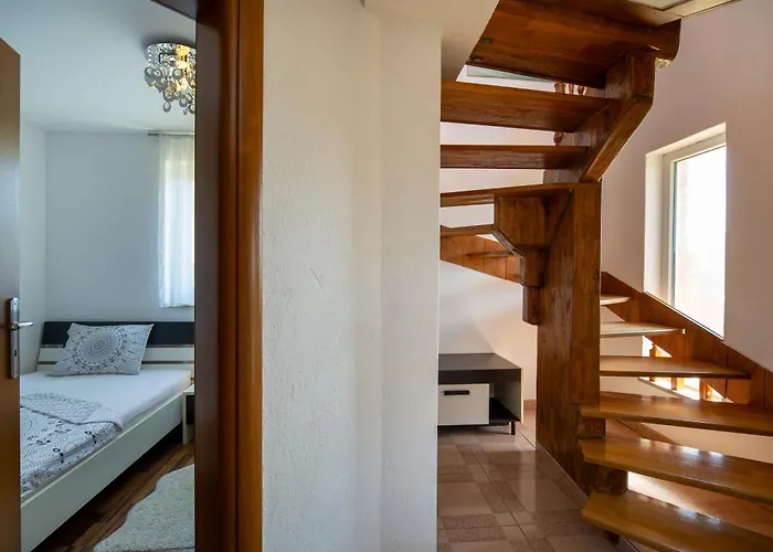 Apartman Viki Stinjan