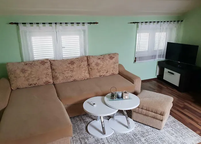 Apartman Viki Stinjan Póla