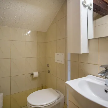 Viki Stinjan Apartment